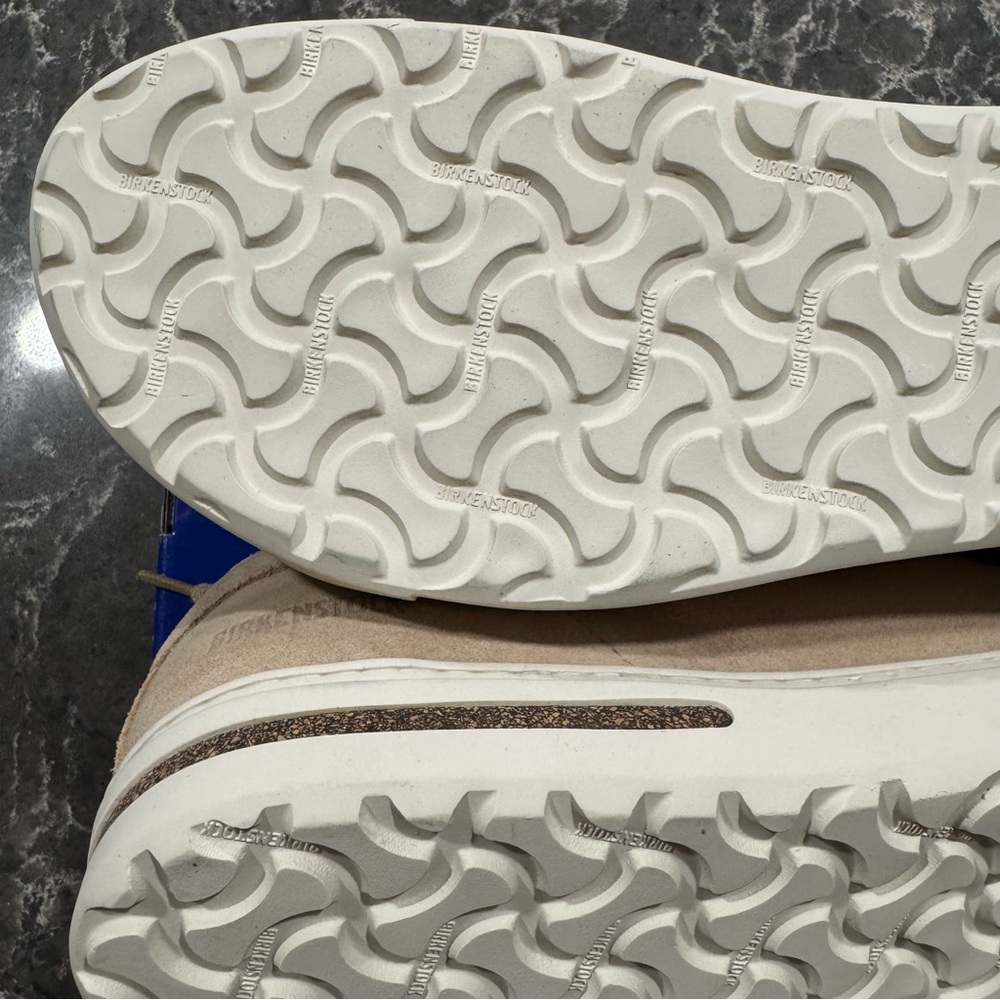 NEW Women's Birkenstock Bend Low Suede Leather (Sandcastle/White) - Picture 15 of 16